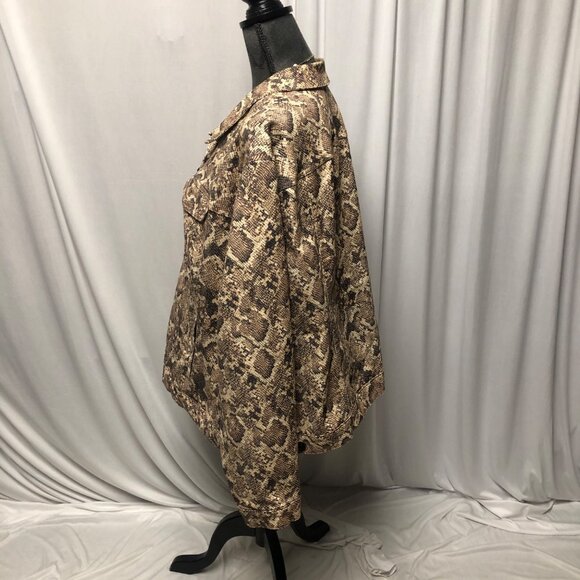 Denim 24/7 Jacket Womens Size 26W Reptile Print Trucker Style Button Up Casual - Picture 3 of 8